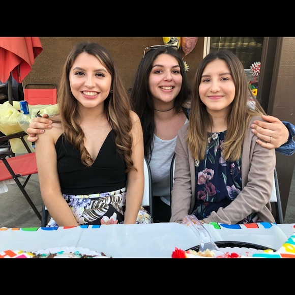 Meet your Posher, Samantha - Picture 2 of 5